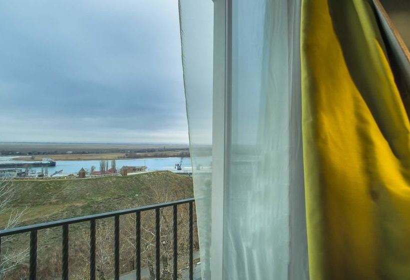 Номер Стандарт, Soho Grand