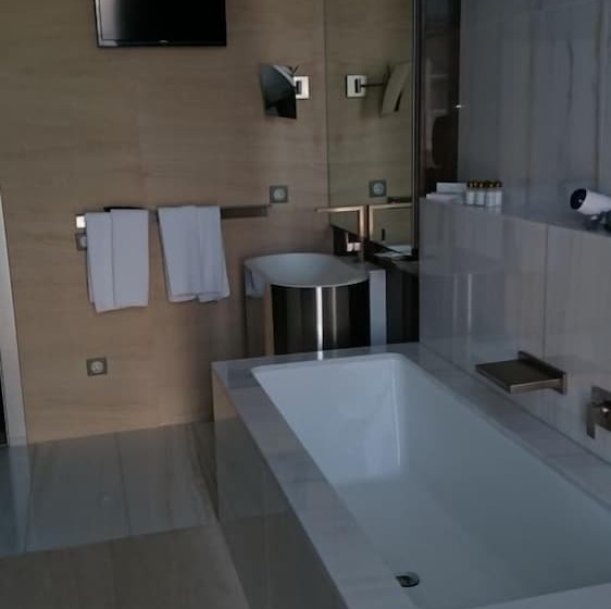 バルコニー付きスーペリアルーム, Soho Grand