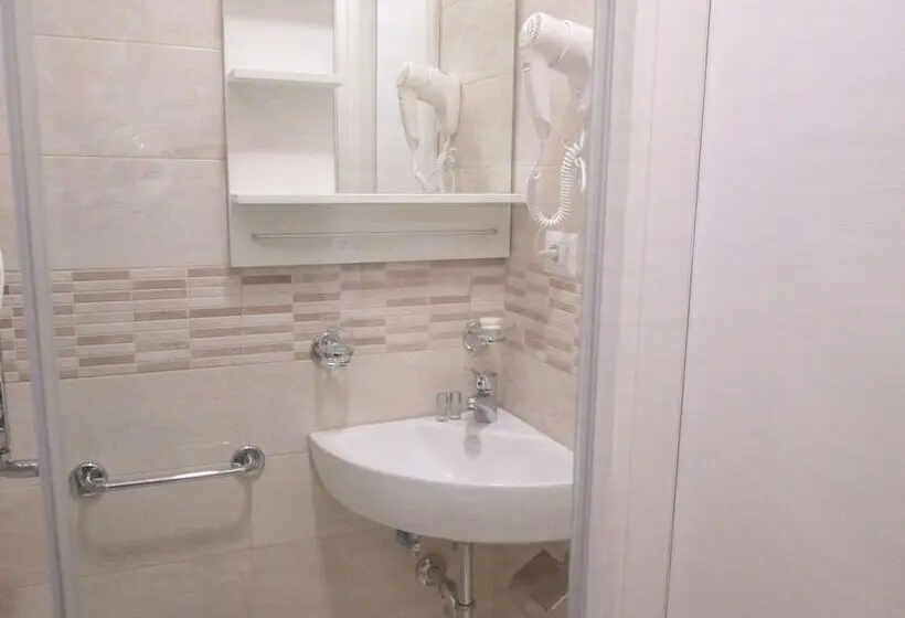 اتاق استاندارد با بالکن, Trevi Elegance Suite