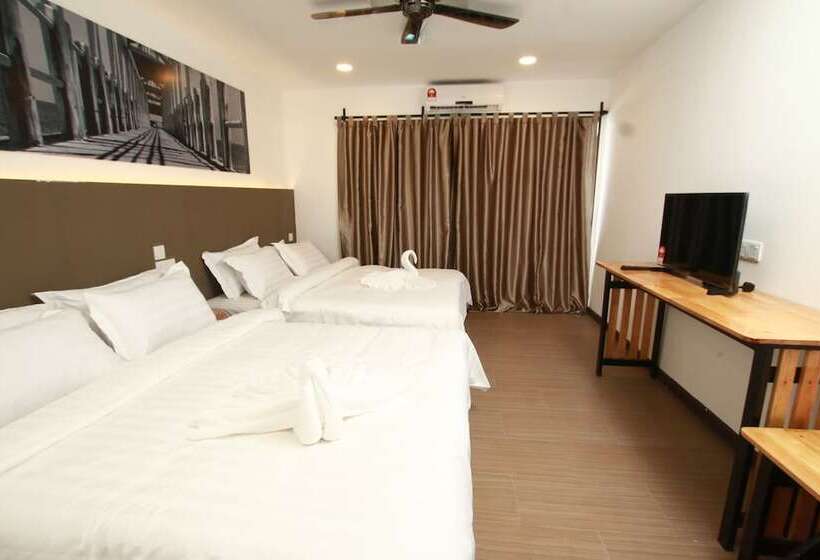 غرفة ديلوكس عائلية, The Barat Tioman Beach Resort