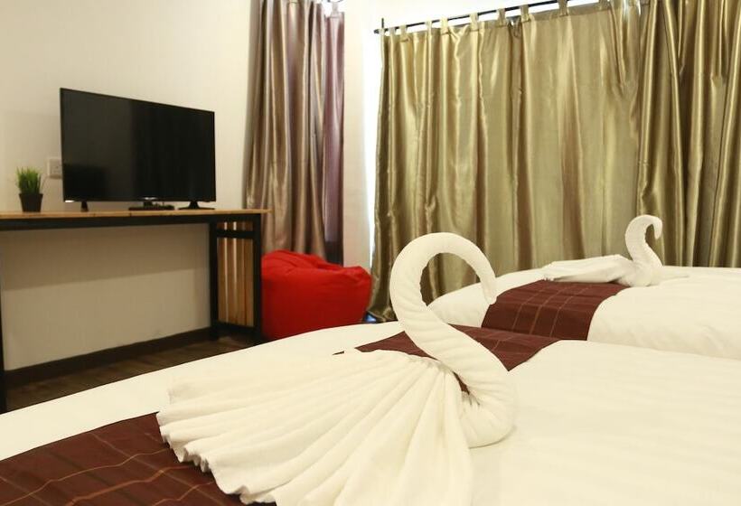 غرفة عائلية, The Barat Tioman Beach Resort