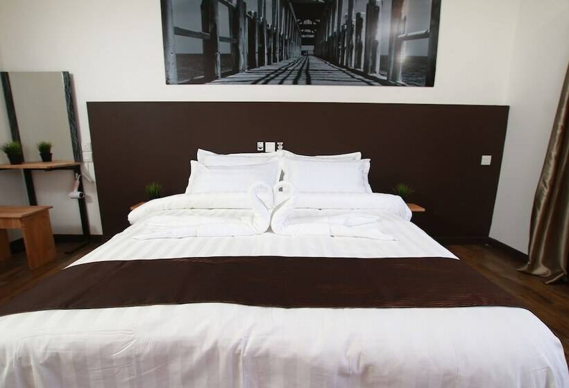 شاليه سوبيريور غرفة نوم واحدة, The Barat Tioman Beach Resort