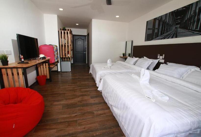 غرفة قياسية مطلّة علي البحر, The Barat Tioman Beach Resort