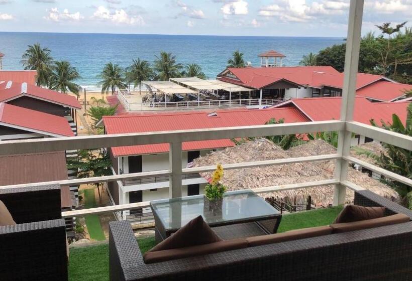 بنجلو قياسى مطل على البحر, The Barat Tioman Beach Resort