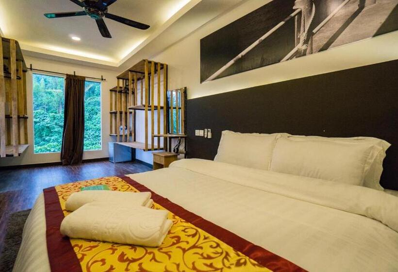 بنجلو قياسى مطل على البحر, The Barat Tioman Beach Resort