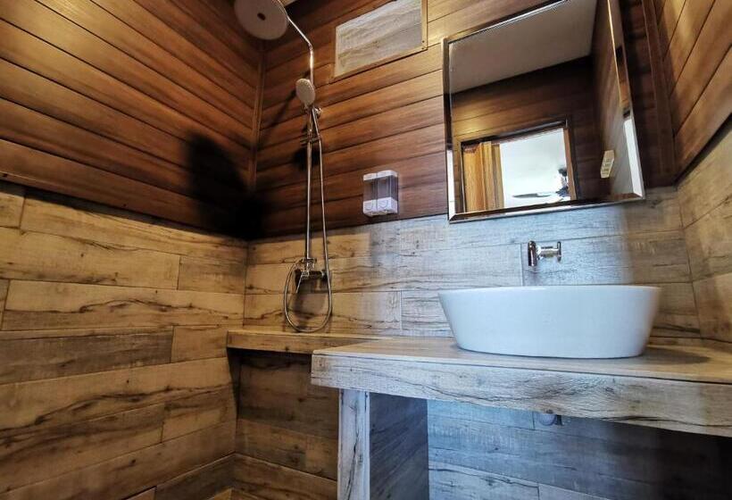 شاليه غرفة نوم واحدة, The Barat Tioman Beach Resort