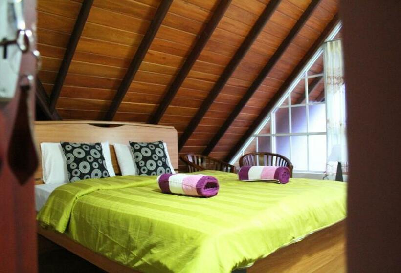 غرفة قياسية مطلّة علي الحديقة, Dewdrops At Lake Gregory