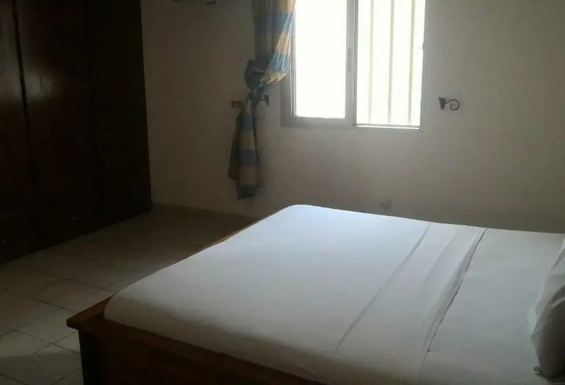 اتاق اکونومی, Residence Diane