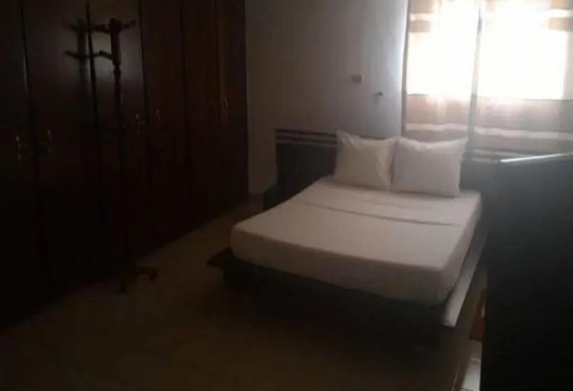 سوئیت جونیور با تراس, Residence Diane