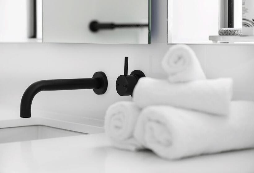 اتاق سوپریور با چشم‌انداز رودخانه, Maya Maya At Mandoon Estate