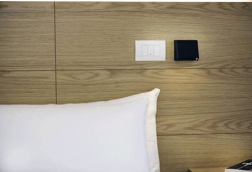 اتاق سوپریور با چشم‌انداز رودخانه, Maya Maya At Mandoon Estate