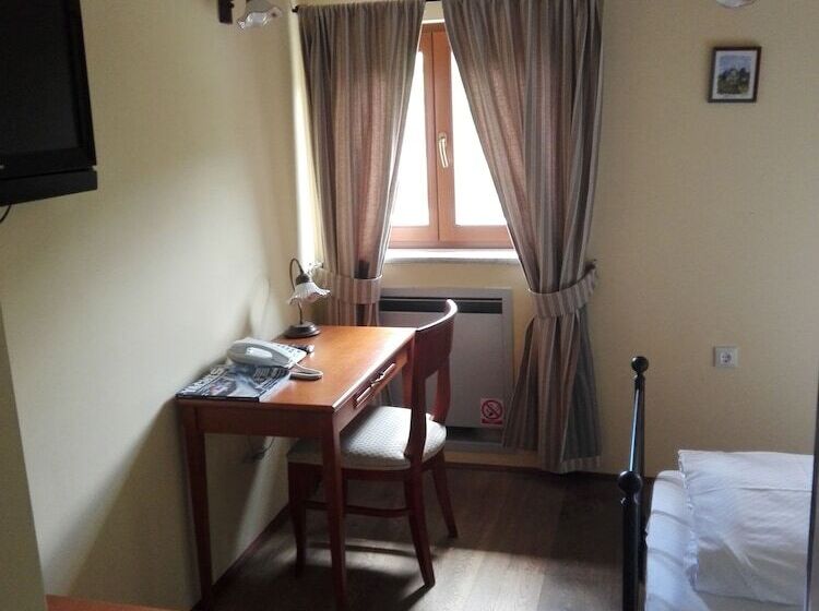 غرفة قياسية فردية, Guest House Stancija Kovacici