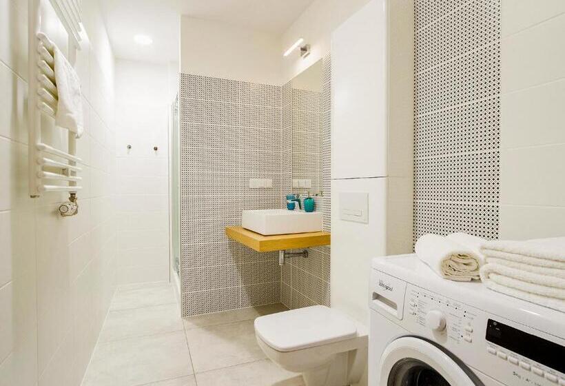 דירת שני חדרים, Cracow Riverside Apart