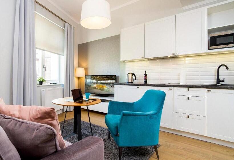 דירת חדר, Cracow Riverside Apart