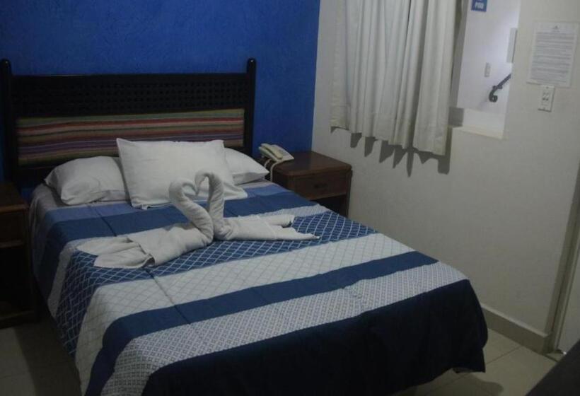 이코노미 룸, Casa Del Parque Vallarta