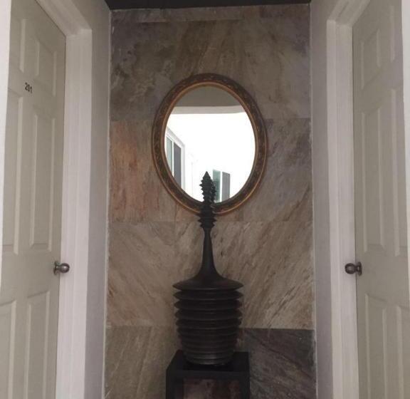 标准间带阳台, Casa Del Parque Vallarta