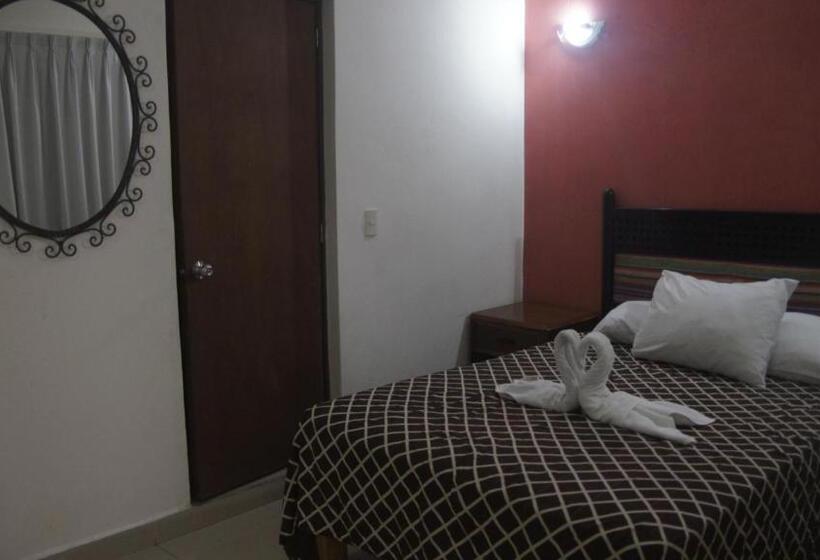 四人标准间, Casa Del Parque Vallarta