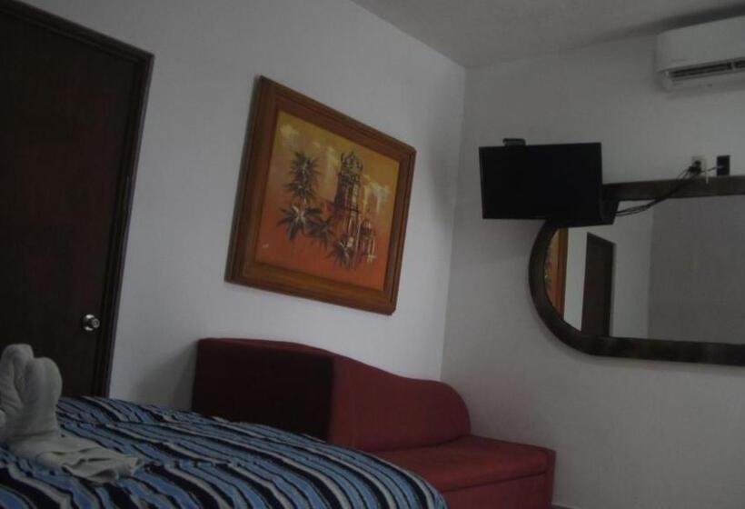 家庭间, Casa Del Parque Vallarta