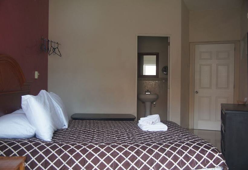 标准间带阳台, Casa Del Parque Vallarta