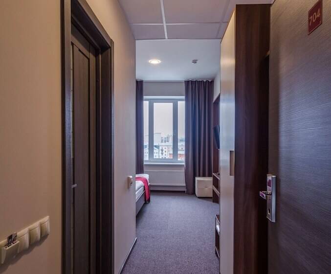 اتاق استاندارد یک نفره, Respublika Apart