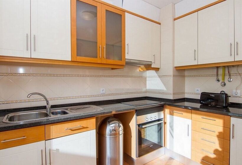 带两个卧室的复式公寓, Sunhome