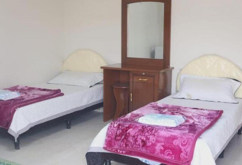 اتاق لوکس با بالکن, Jabel Shams Stars House