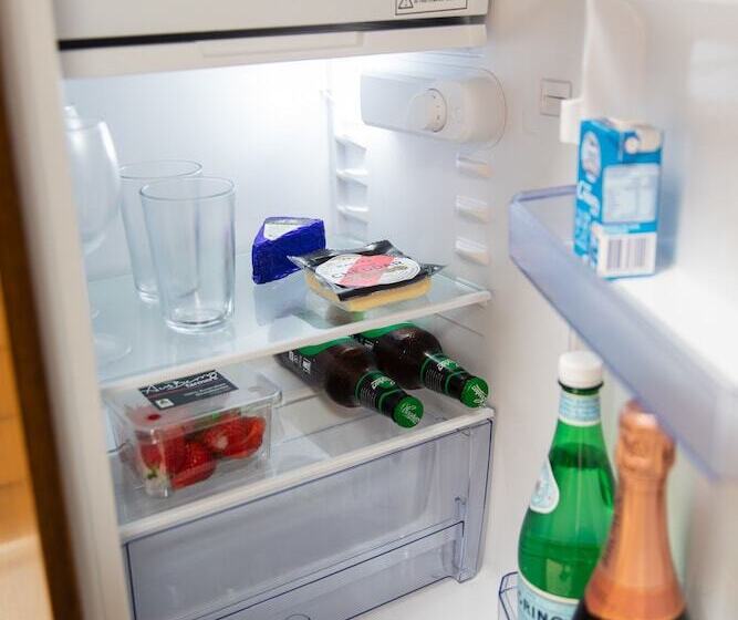 غرفه قياسيه سريرين مزدوجين, Maffra Motor Inn