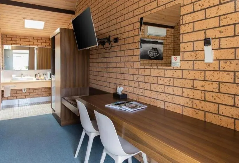 2ダブルベッドのスタンダードルーム, Maffra Motor Inn