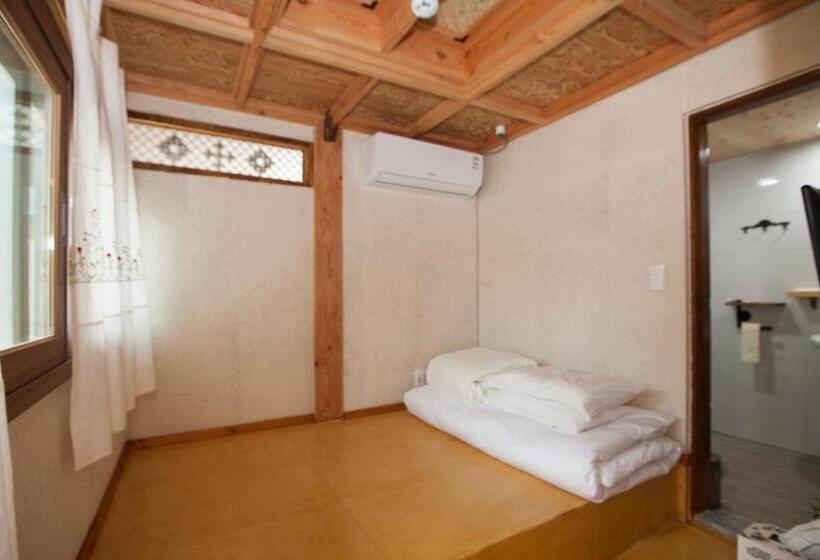 خانه 3 خوابه, The Hanok