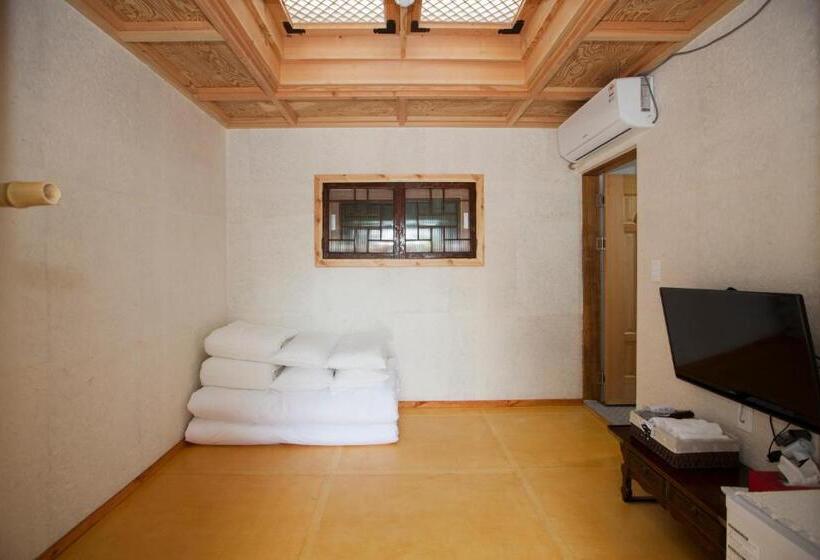 خانه 3 خوابه, The Hanok