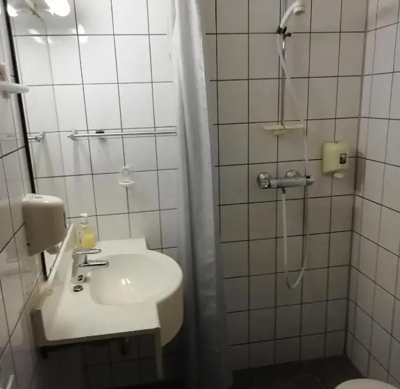 エコノミールーム, Kirkenes Hotell