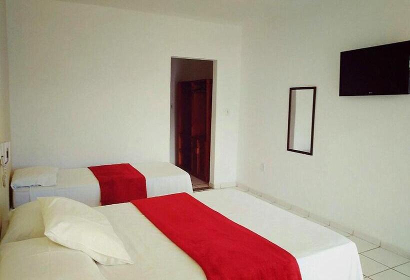 اتاق استاندارد سه نفره, Pousada Porto Feliz