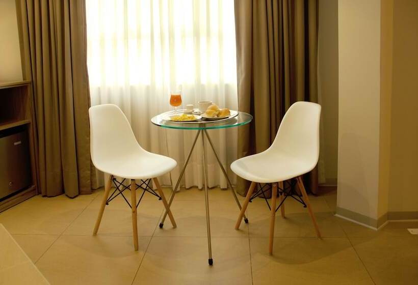 جناح إدارى, San Remo