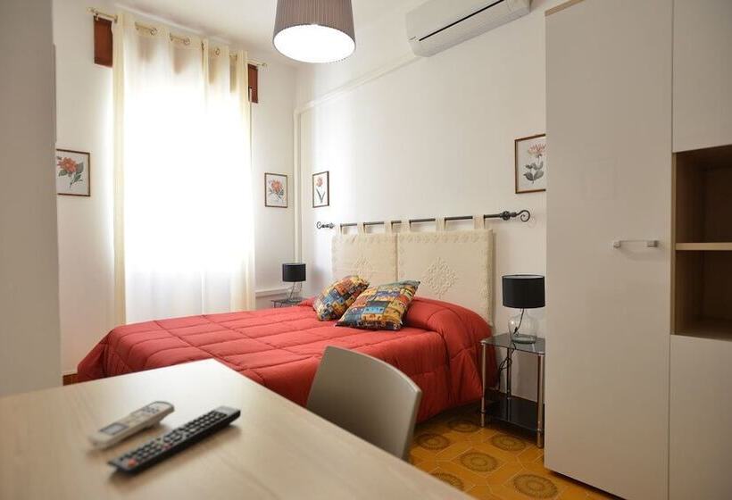 اتاق استاندارد, Liberty Guest House