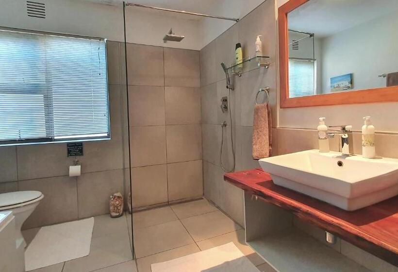 اتاق استاندارد با چشم‌انداز دریا, Panorama Guest House