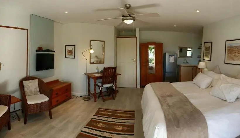 オーシャンビュースタンダードルーム, Panorama Guest House