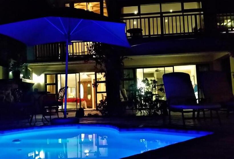 اتاق استاندارد با چشم‌انداز دریا, Panorama Guest House