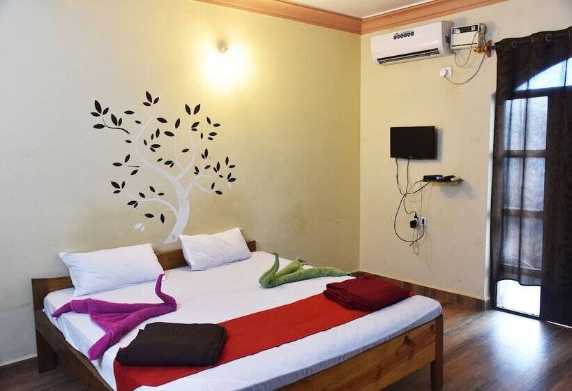 Basic Rum Dubbelsäng, Smiley Baga Coast