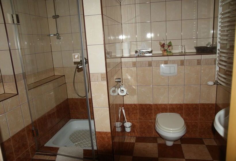 اتاق استاندارد, Willa Pod Banderą