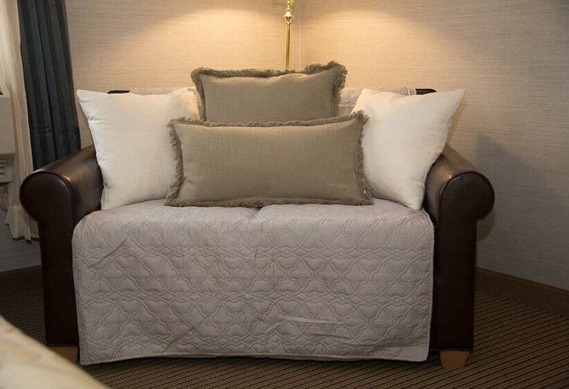 غرفة قياسية, All Seasons Resort