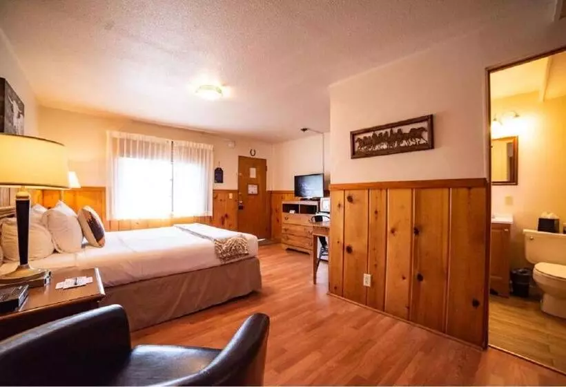 ファミリールーム, Alpine Trail Ridge Inn