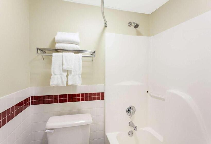 Номер Deluxe Адаптированный для Инвалидов, Americinn By Wyndham St Cloud Mn I 94