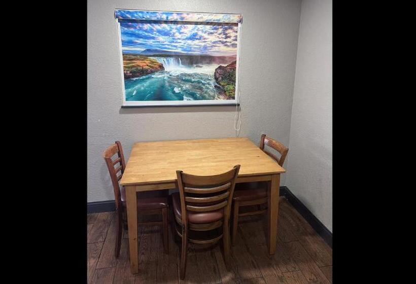 Люкс Кровать Кинг, Anchorage Inn Lakeport