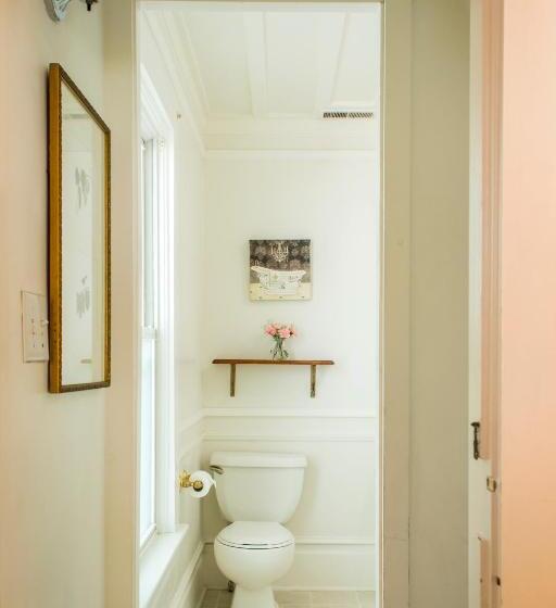 スタンダードルーム, Inn St Helena