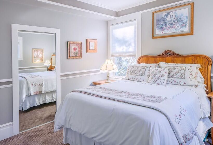 Номер Стандарт, Inn St Helena
