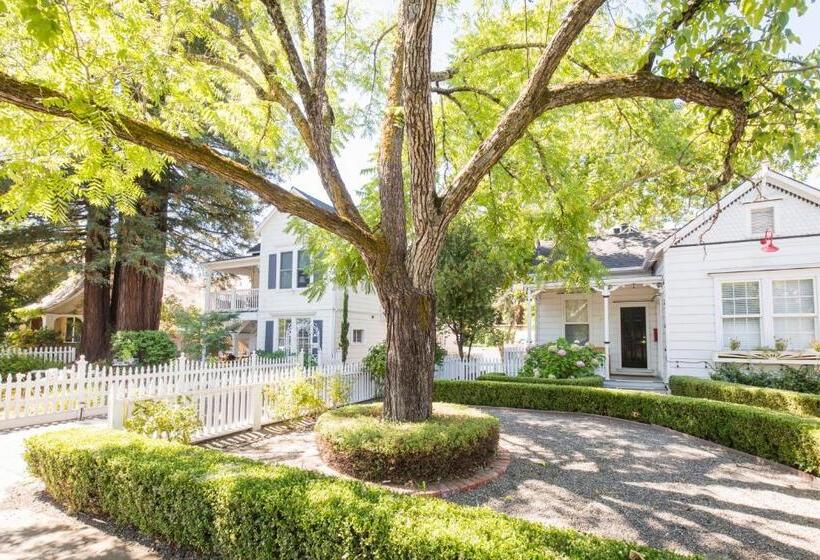 デラックススイート, Inn St Helena