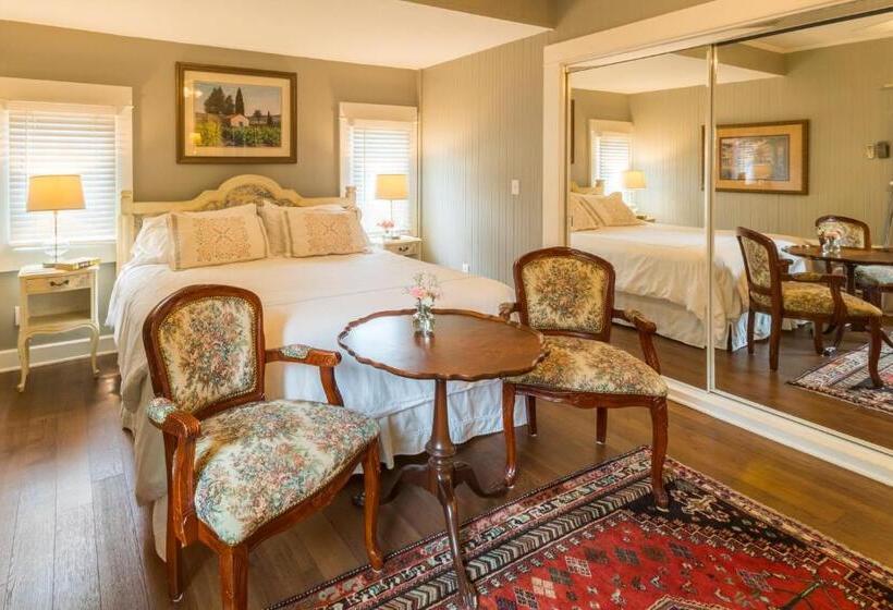 キングサイズベッドのデラックスルーム, Inn St Helena
