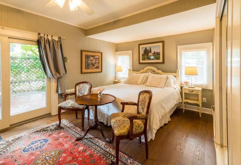 Номер Deluxe Кровать Кинг, Inn St Helena