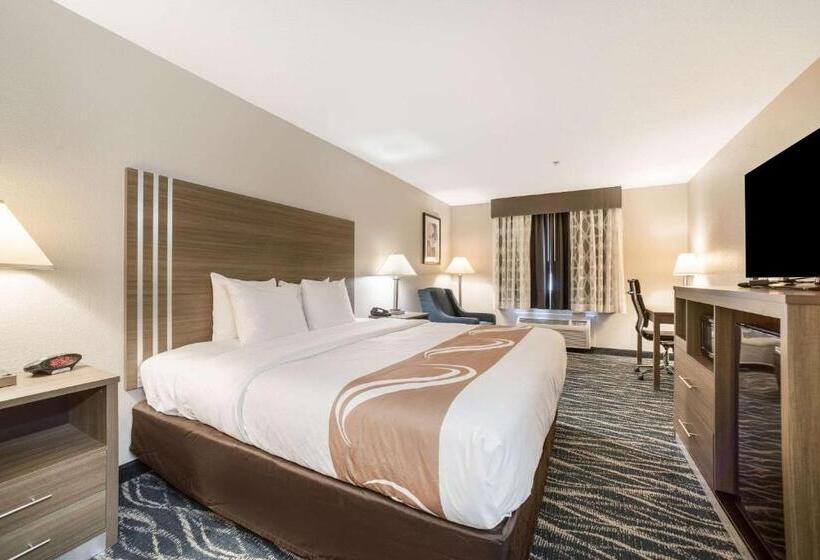 غرفه قياسيه سريرين مزدوجين, Quality Inn