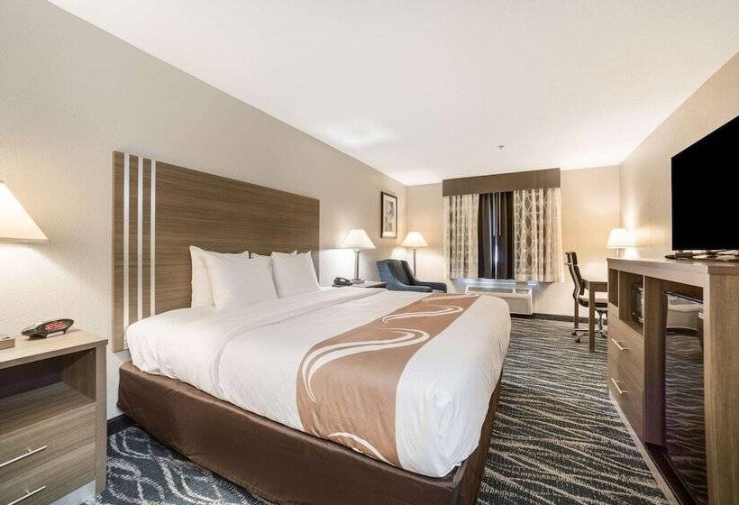 غرفه قياسيه سريرين مزدوجين, Quality Inn